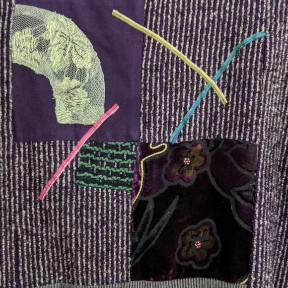 Nino Wong Super Cute soft Abstract Sweater Medium - Picture 2 of 7